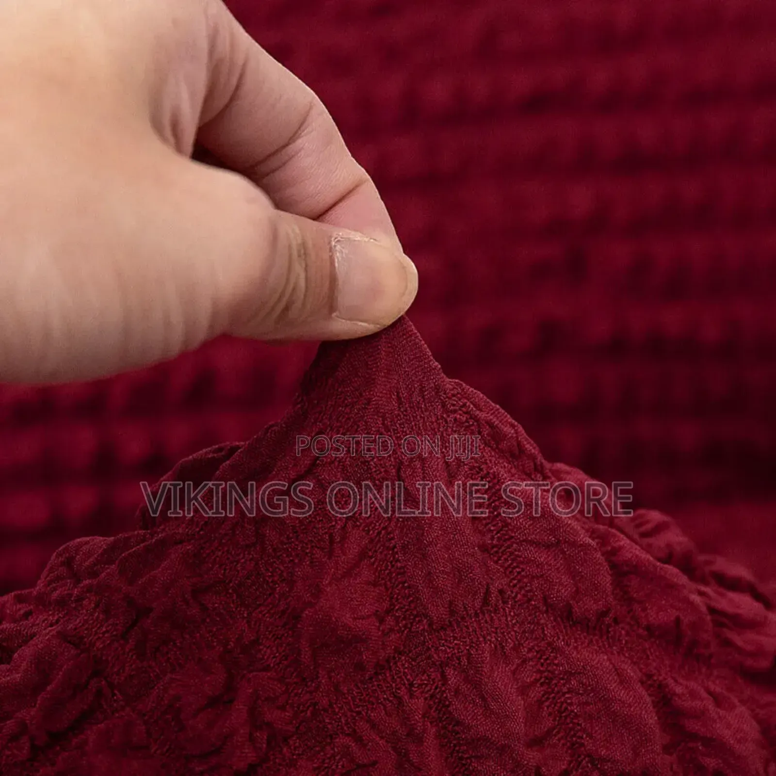 Maroon Bubble Lattice Sofa Covers With Skirt