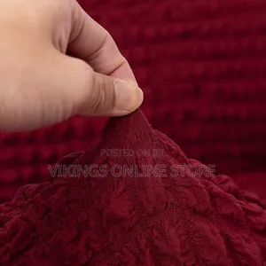 Maroon Bubble Lattice Sofa Covers With Skirt