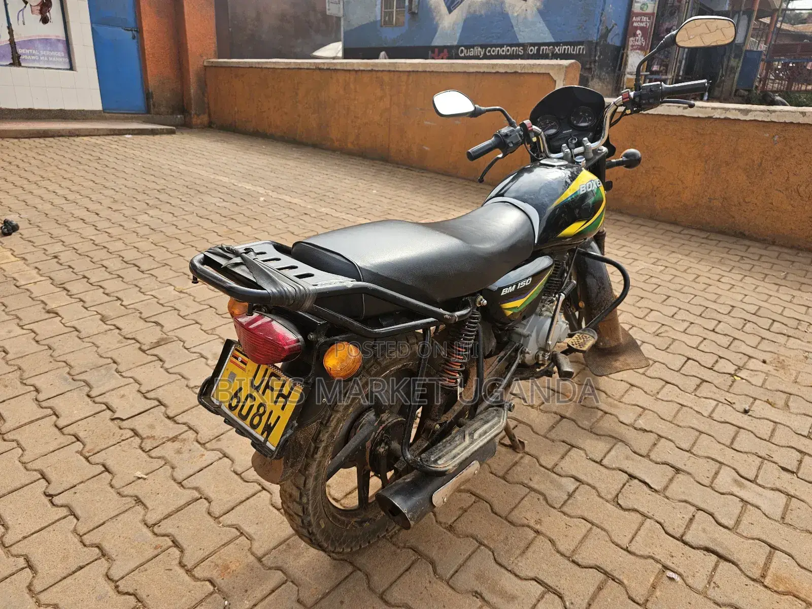 Bajaj Boxer 150 UG 2022 Red