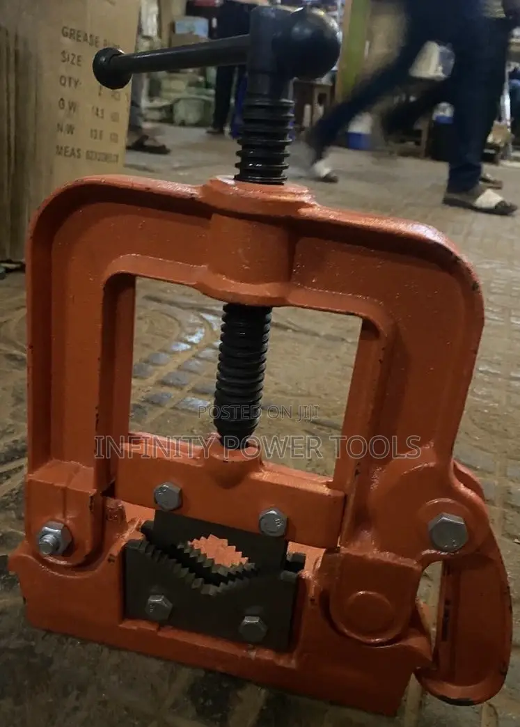 Spring Pipe Vice