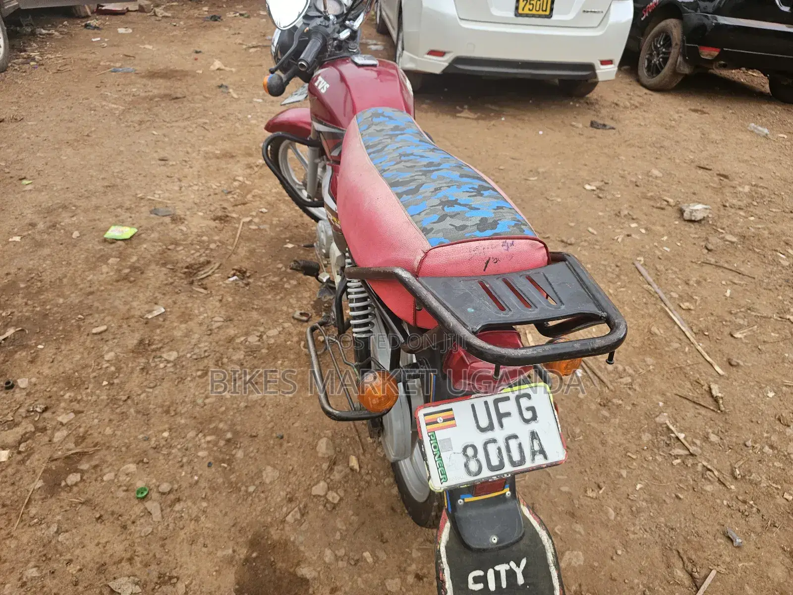 TVS HLX 125 2022 Red