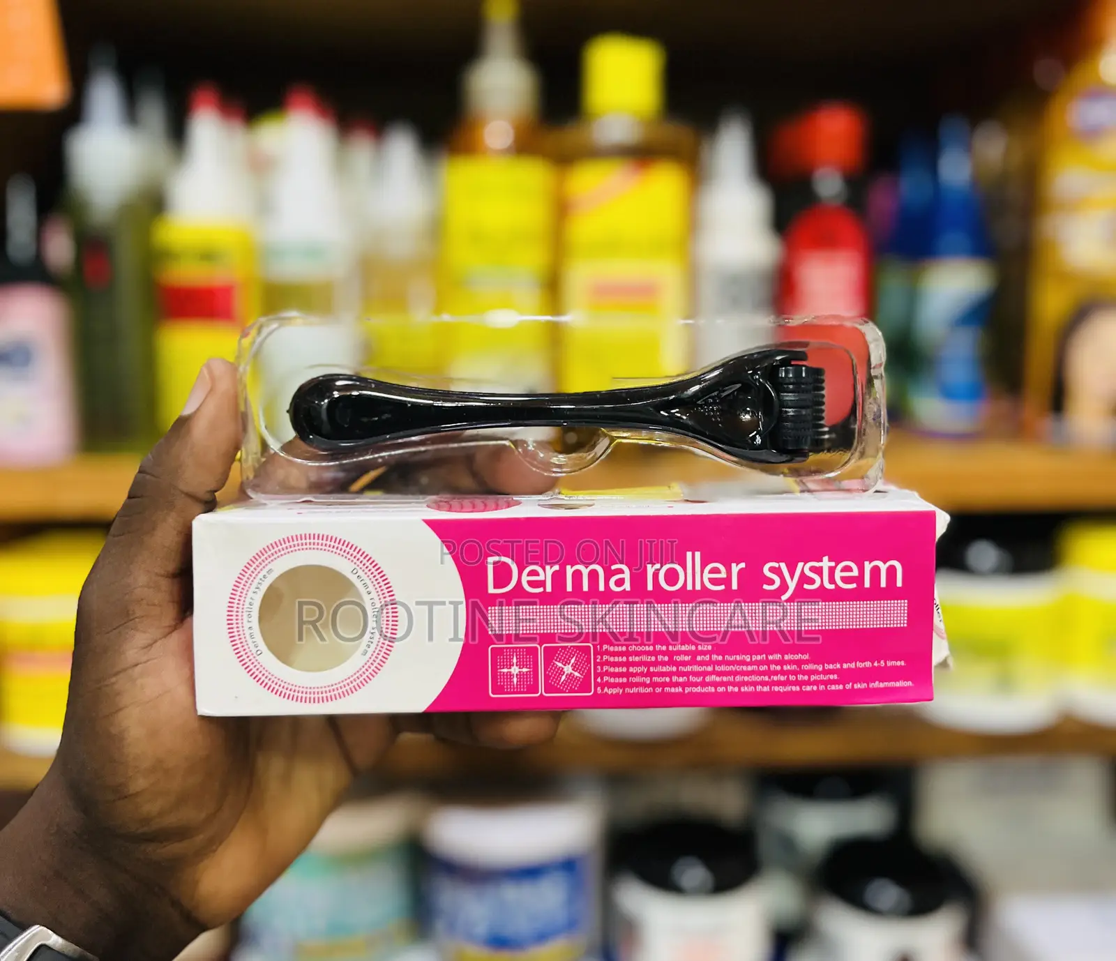 Derma Roller System With 0.5mm Needle Length.