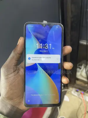 Tecno Spark 10C 128 GB Yellow