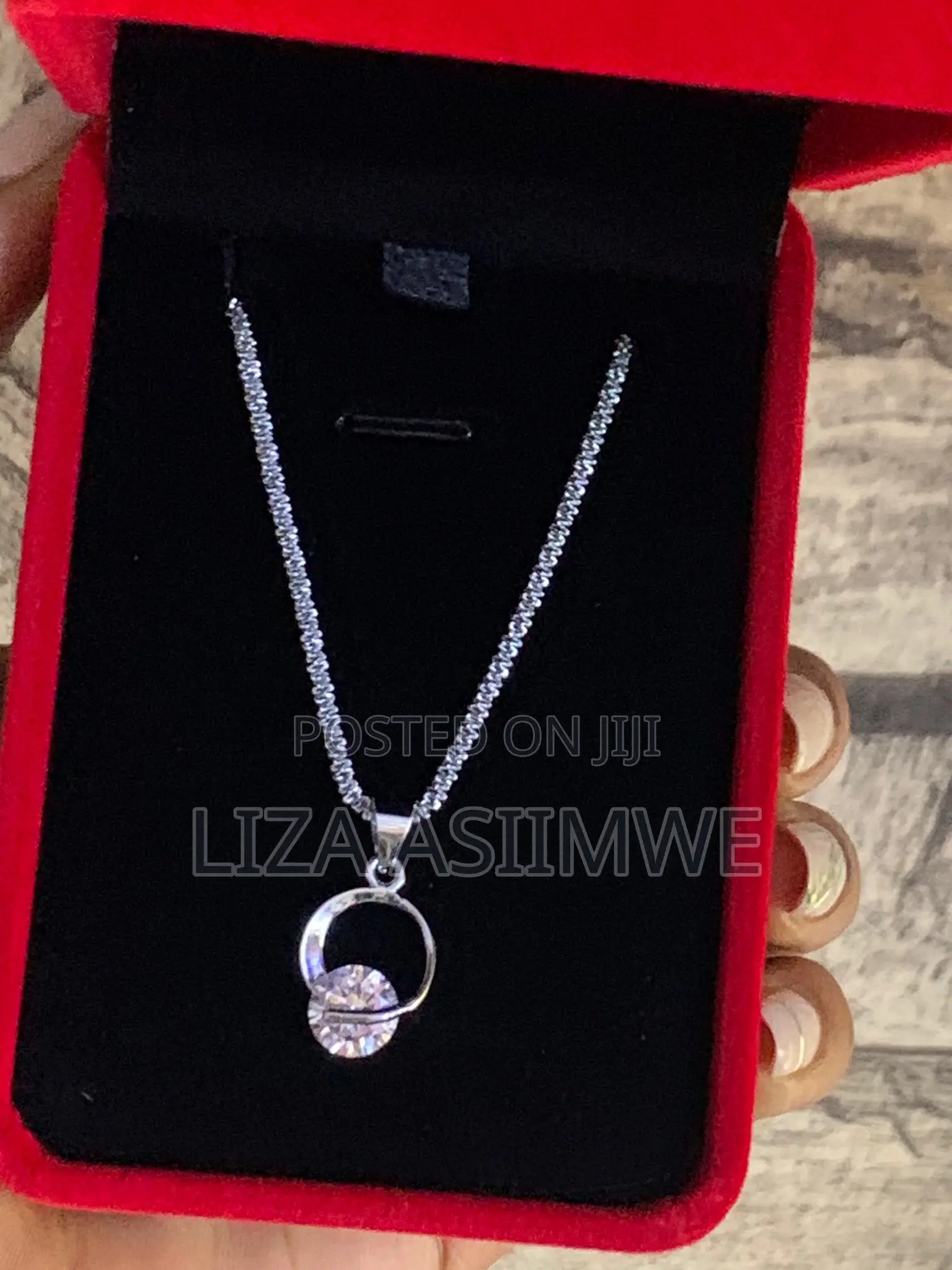 Lady’S Unique Necklaces