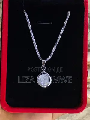 Lady’S Necklaces