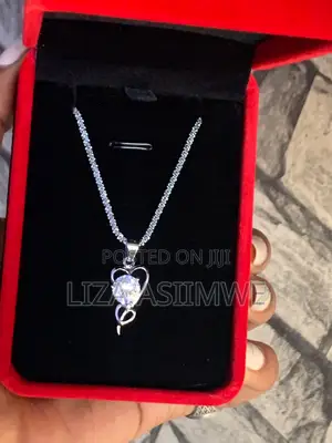 Lady’S Necklaces