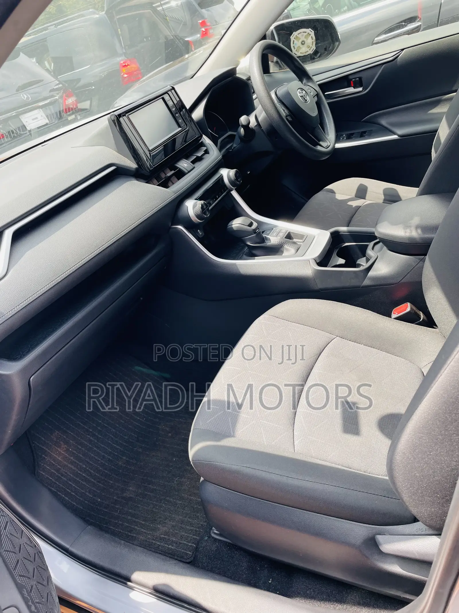Toyota RAV4 2017 Silver