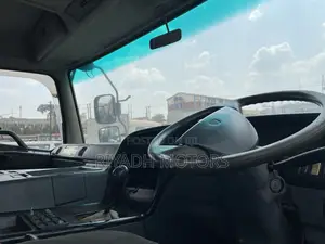Fuso Low Bed