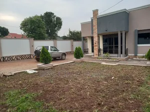 Furnished 4bdrm Bungalow in Kira for sale