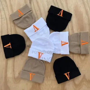 Leo Head Socks Beanie