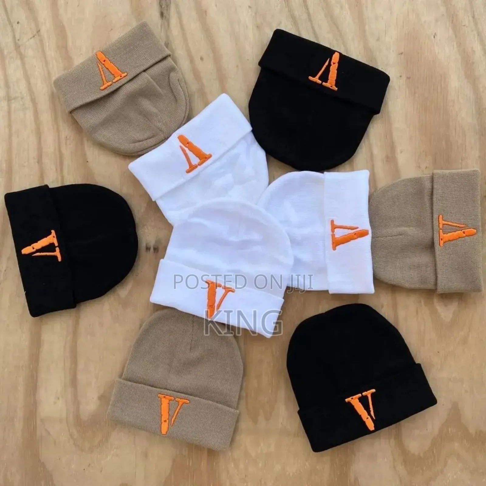 Leo Head Socks Beanie