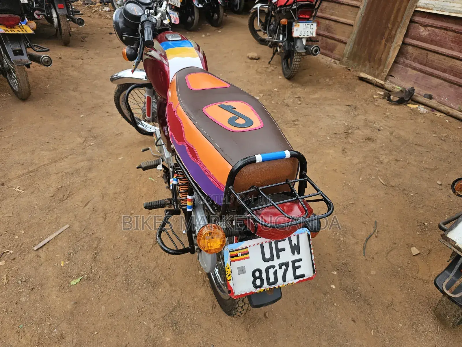Bajaj Boxer 2024 Red