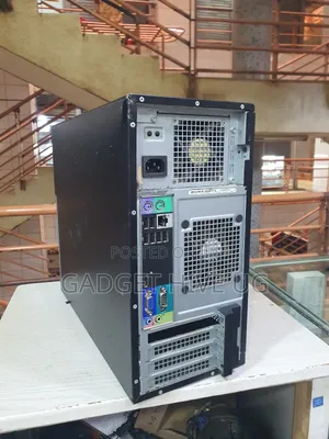 Desktop Computer Dell OptiPlex 790 4GB Intel Core I5 HDD 500GB