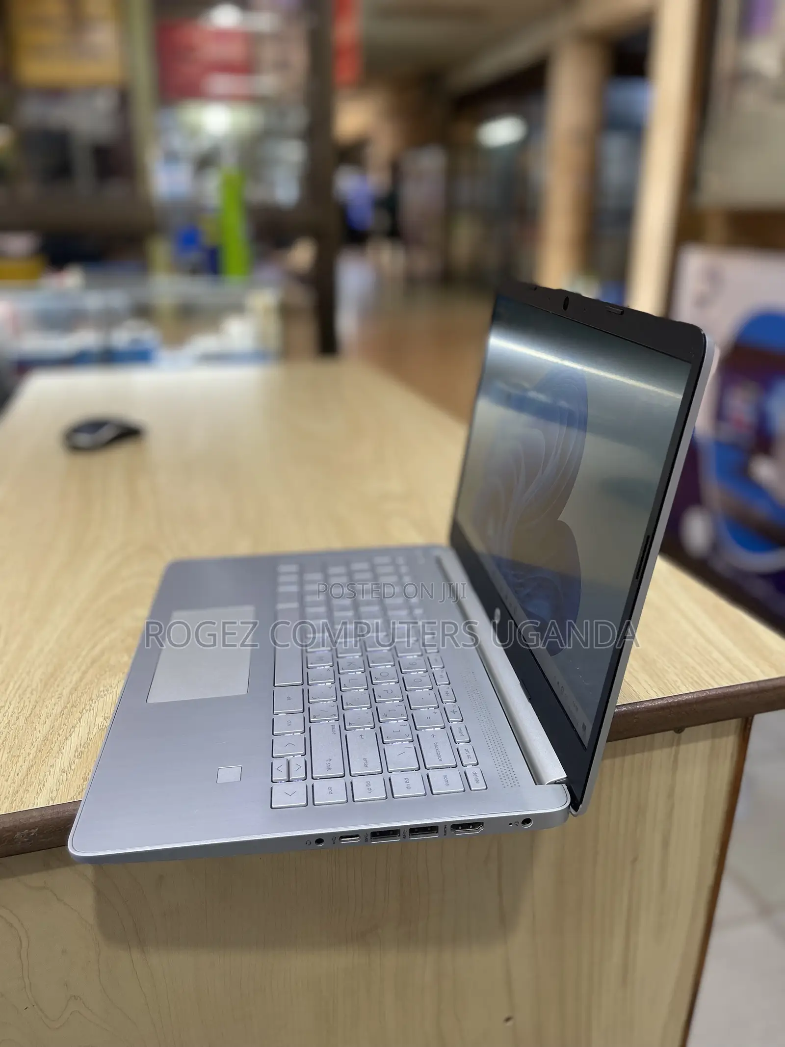 New Laptop HP 14S 8GB Intel Core I5 SSD 512GB