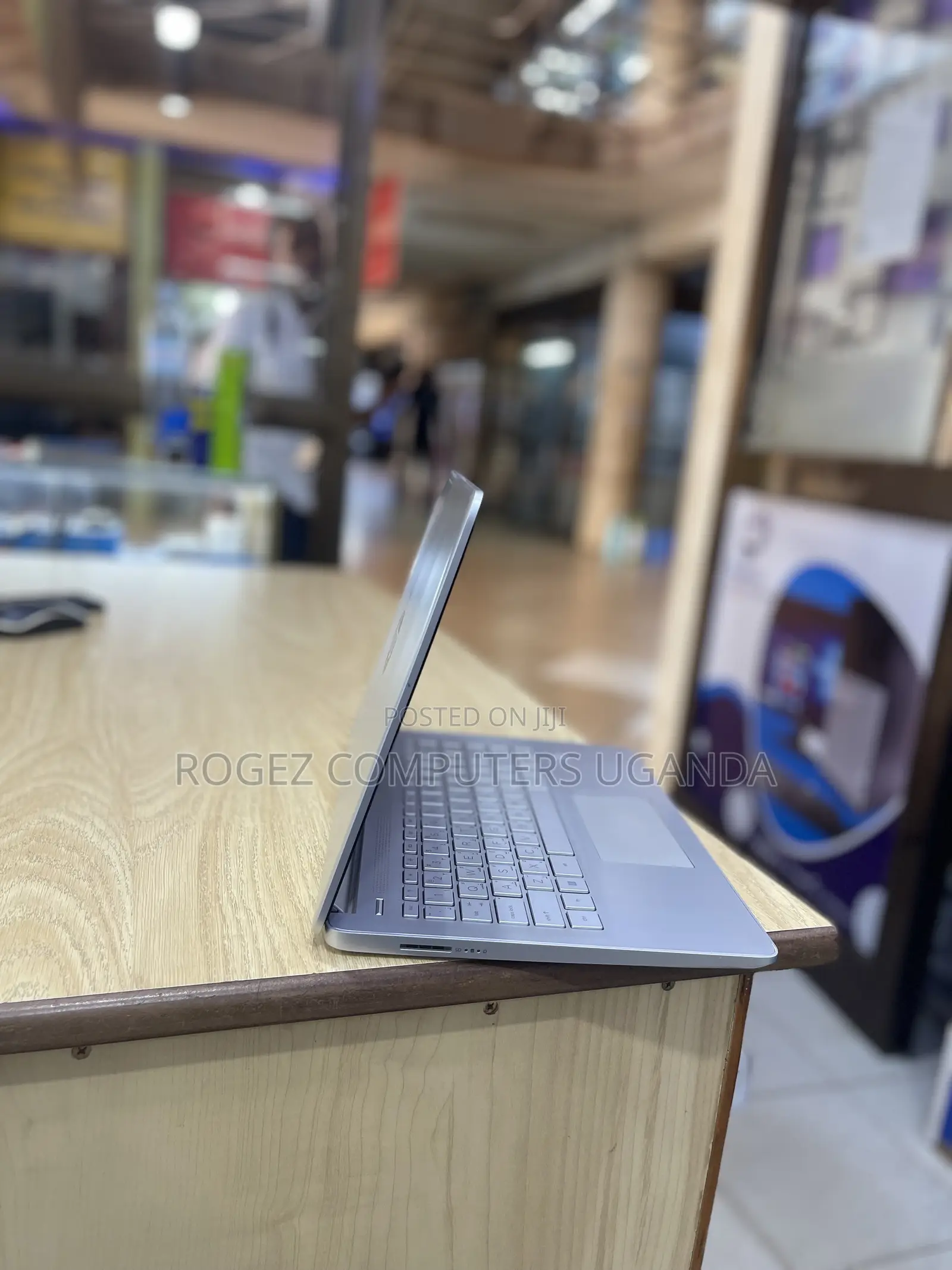New Laptop HP 14S 8GB Intel Core I5 SSD 512GB