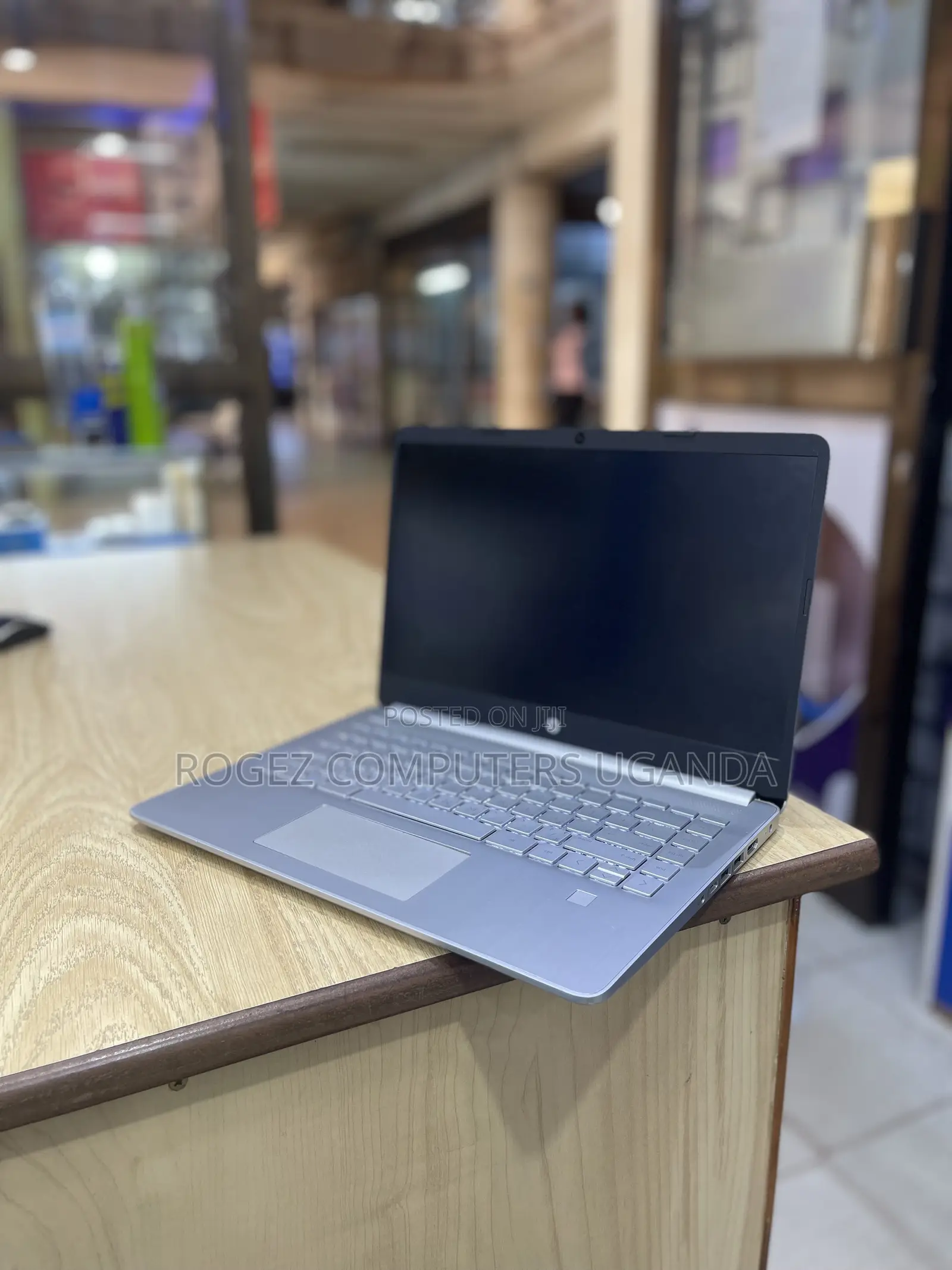 New Laptop HP 14S 8GB Intel Core I5 SSD 512GB