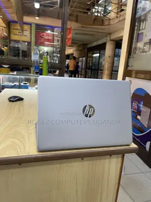 New Laptop HP 14S 8GB Intel Core I5 SSD 512GB