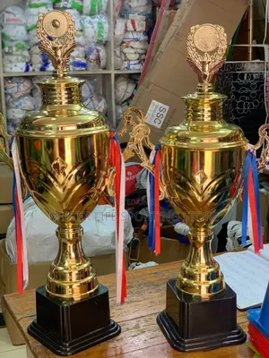 Trophies King Size
