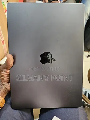 Laptop Apple MacBook Pro 18GB Apple M3 Pro SSD 512GB