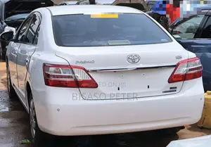 Toyota Premio 1.8 AWD 2015 White