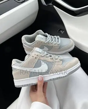 Original Nike Dunk Low Summit White/Wolfe Grey Sneakers