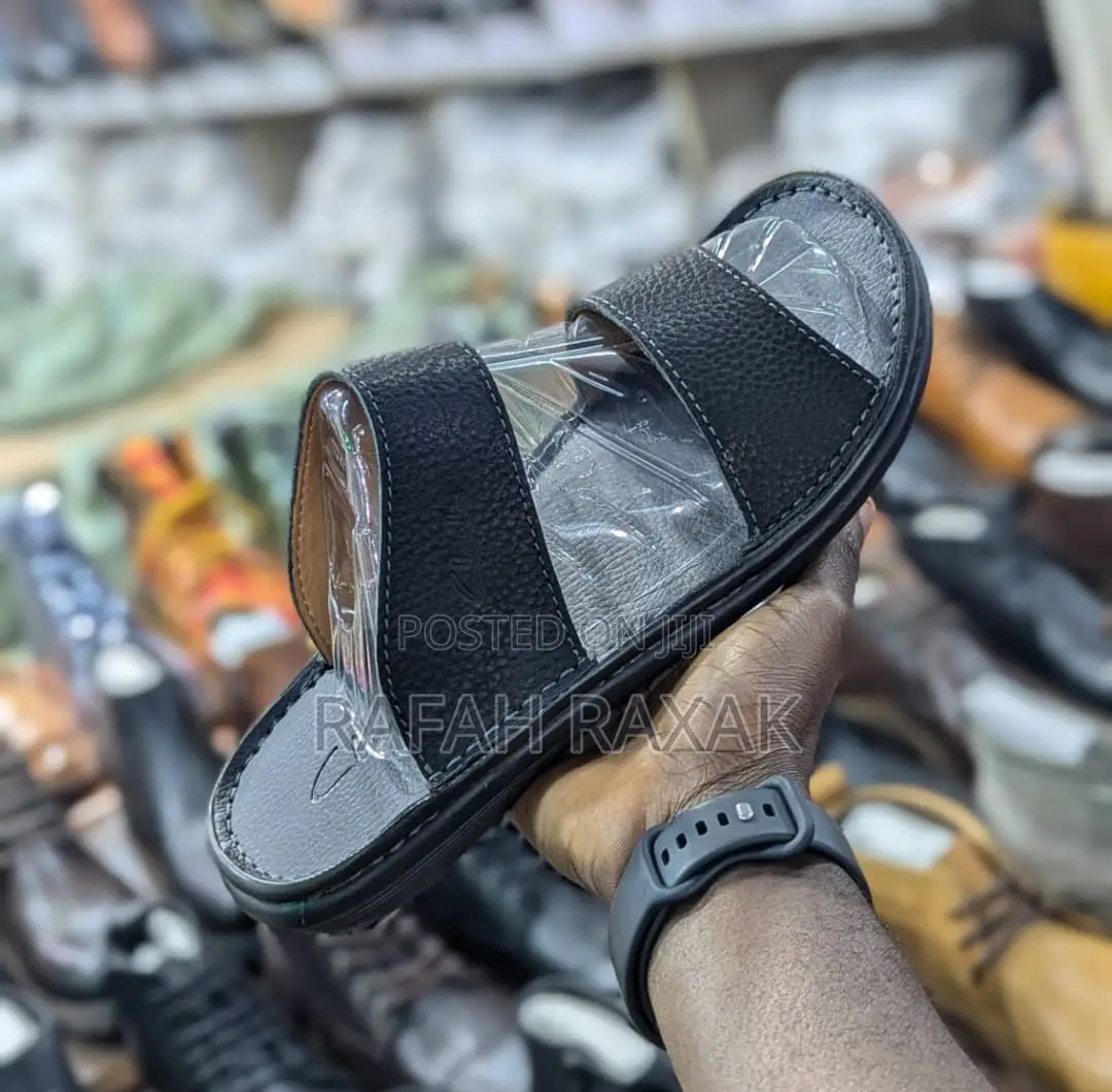 Original Men’S Classic Clarks Leather Double Strap Sandals