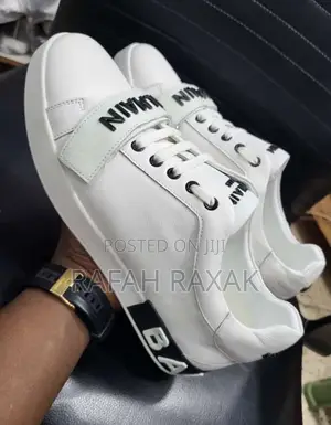 Original White/Black Balmain Casual Leather Sneakers