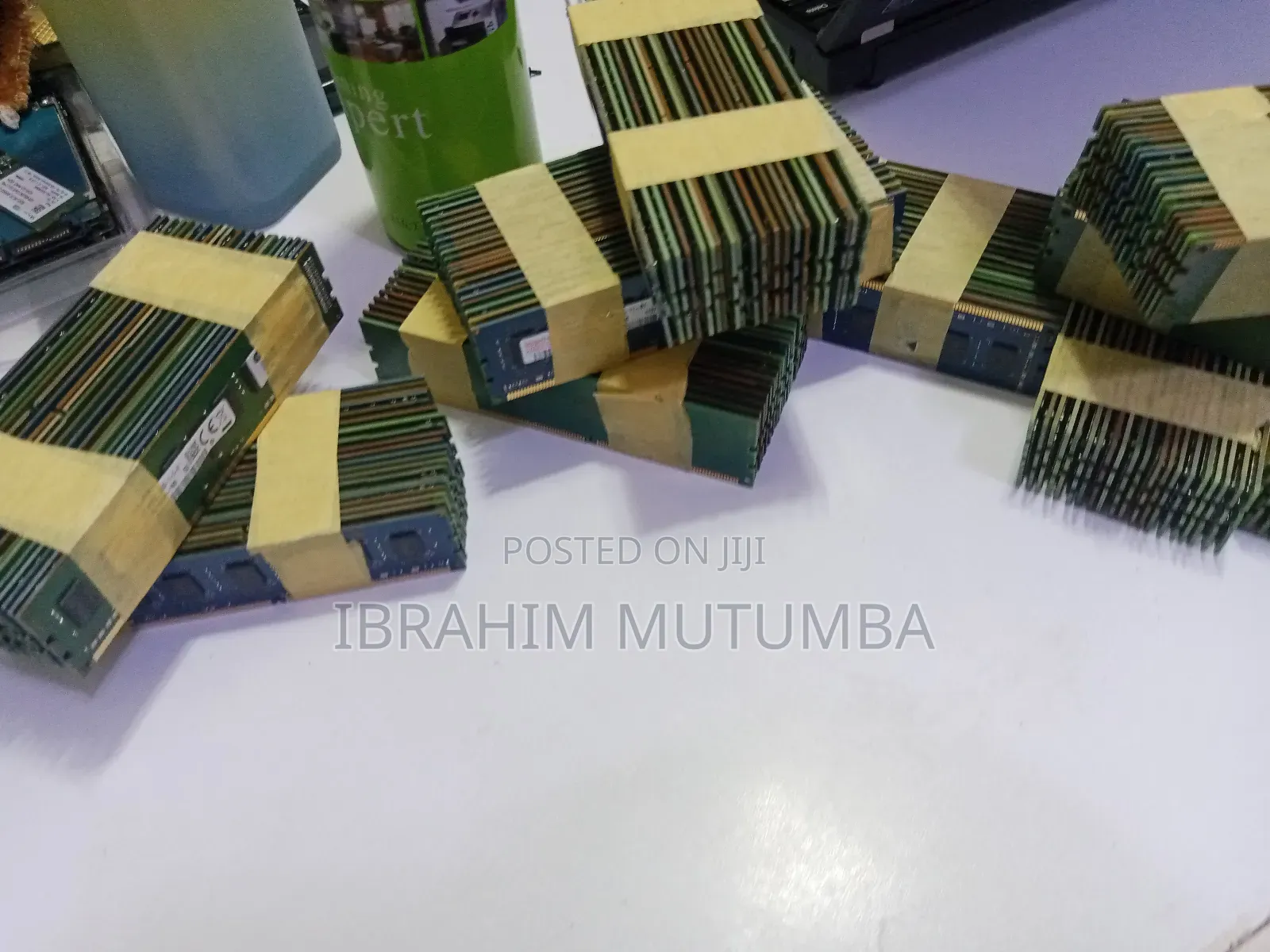 It's Dsktop Ram DDR 3l, 4gb, Speed 12800,10600