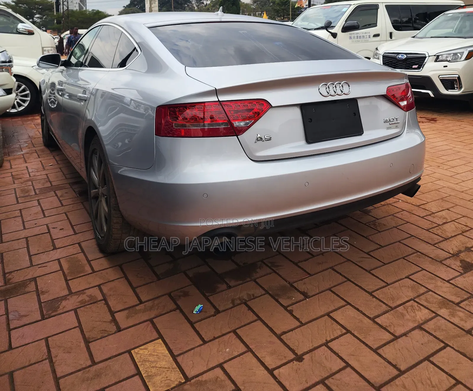 Audi A5 2.0T Premium Quattro 2011 Silver
