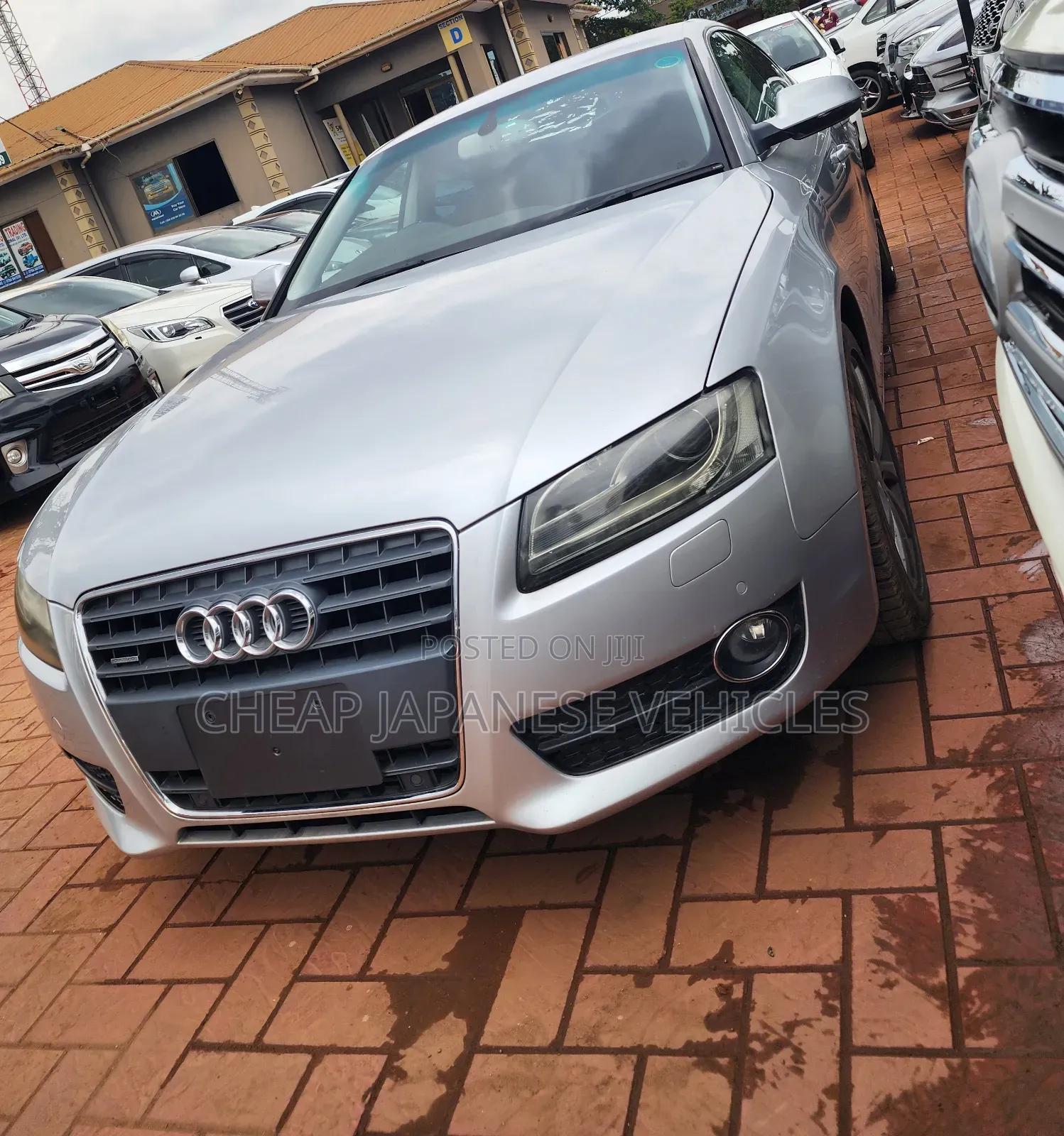 Audi A5 2.0T Premium Quattro 2011 Silver