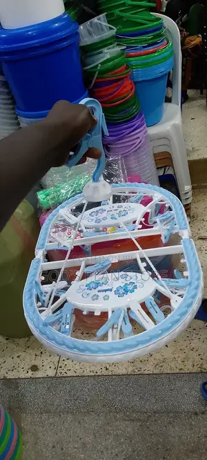Nika Pegs or Pant Pegs