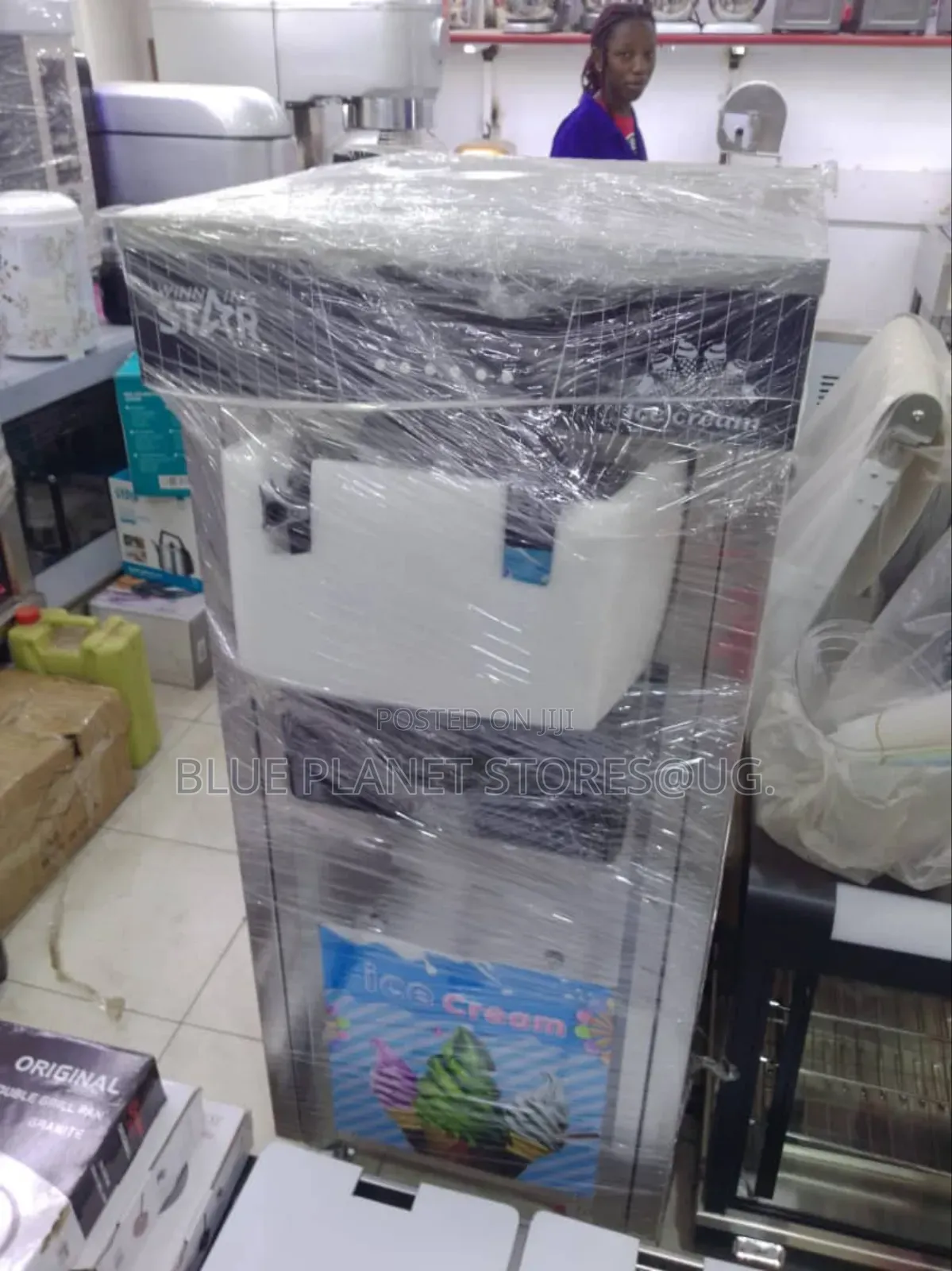 Automatic Ice Cream Machines \\ BIG SIZE