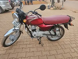 Bajaj Boxer 2024 Red