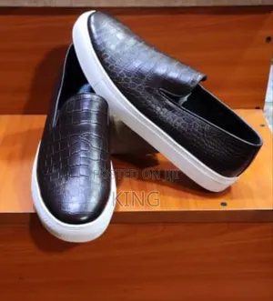 Men’S Glossy Tassel Faux Leather Moccasins Shoes