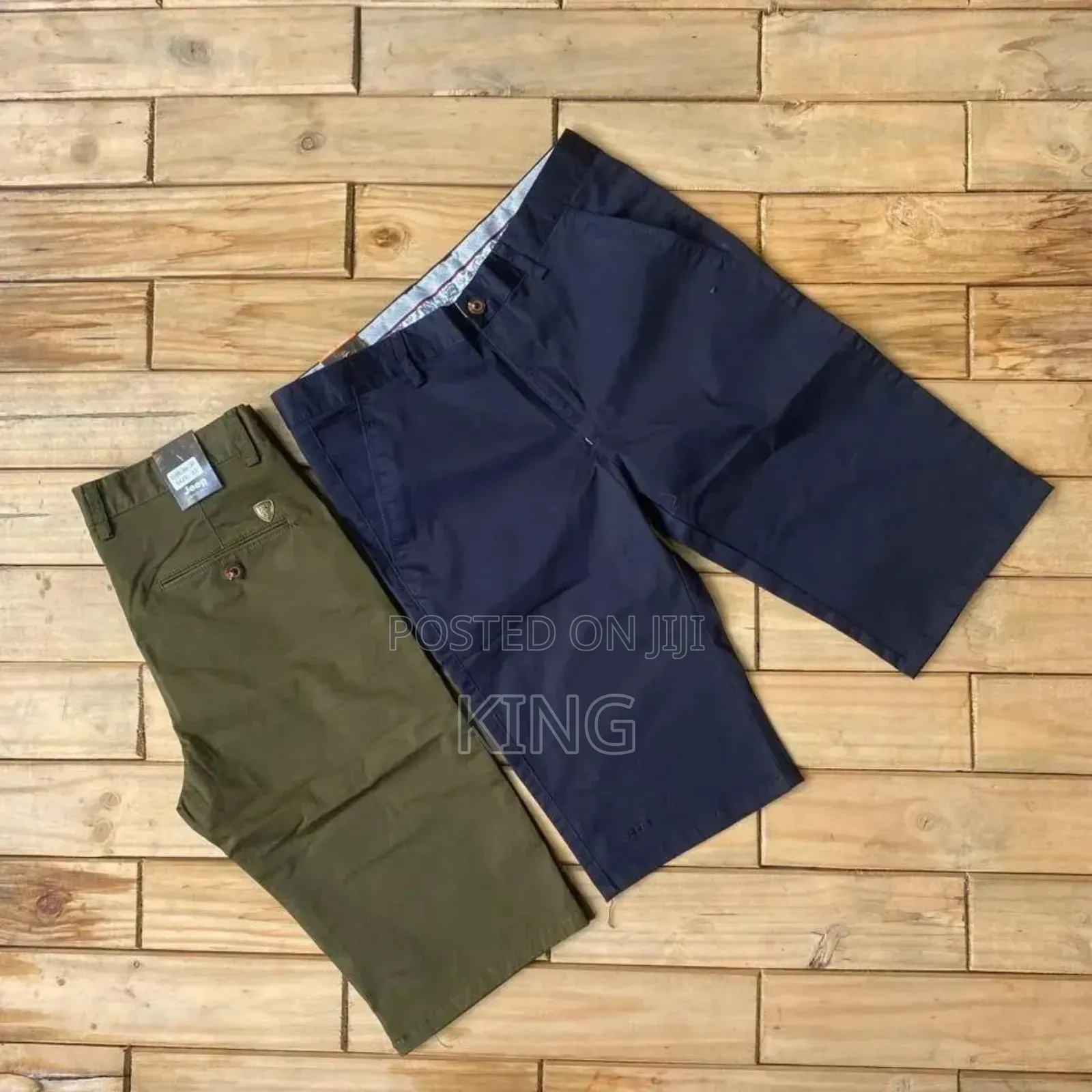 Kaki Shorts. 2 in 1.