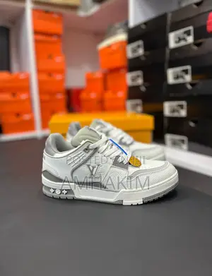 Classic Louis Vuitton Trainer Sneakers in Stock