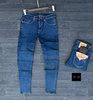 Moa Blue Jeans