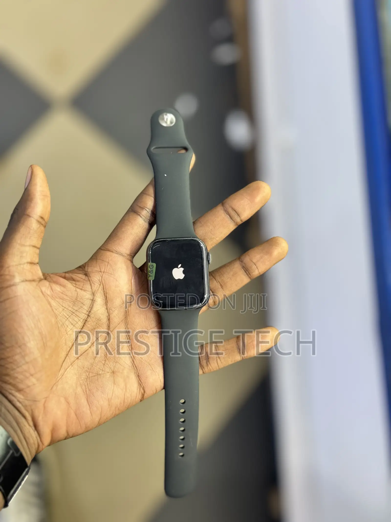 Apple Watch Series 5 44mm