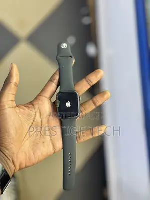 Apple Watch Series 5 44mm