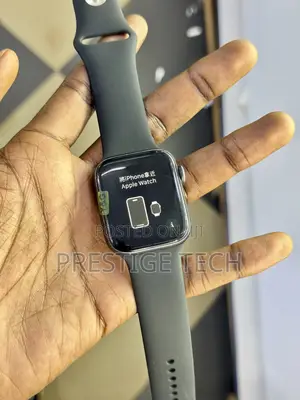 Apple Watch Series 5 44mm