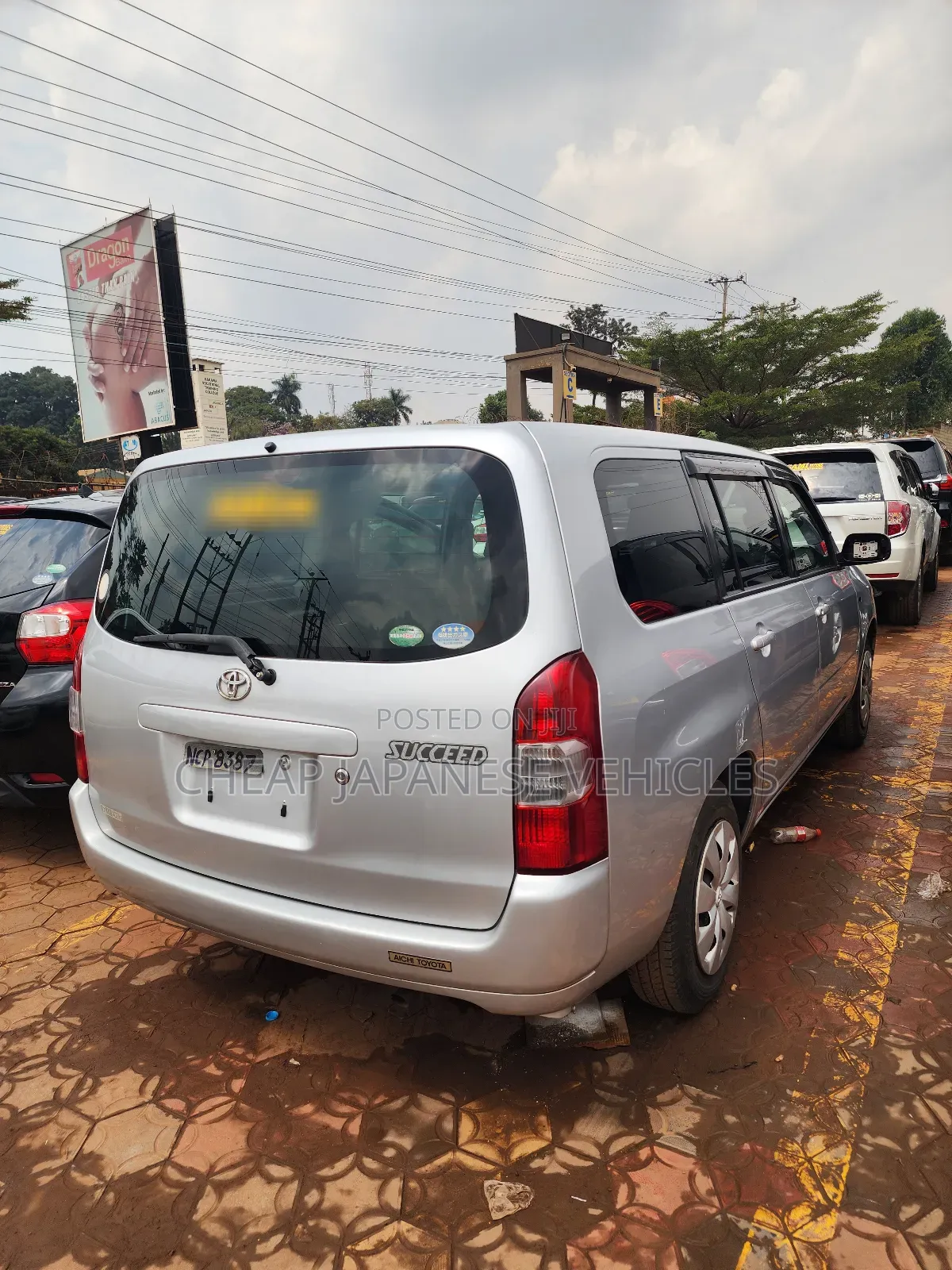 Toyota Succeed 2015 Silver