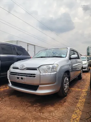 Toyota Succeed 2015 Silver