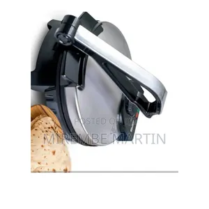 Geepas Electric Chapati Maker Machine.
