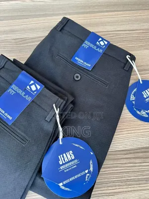 Swift Regular Fit Kaki Pants