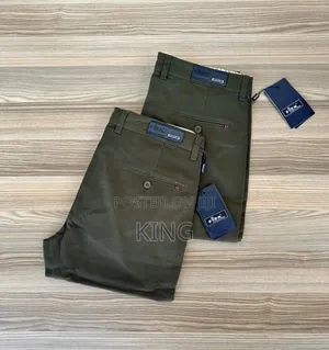 Classic Trending Kaki Trouser. Forr Green