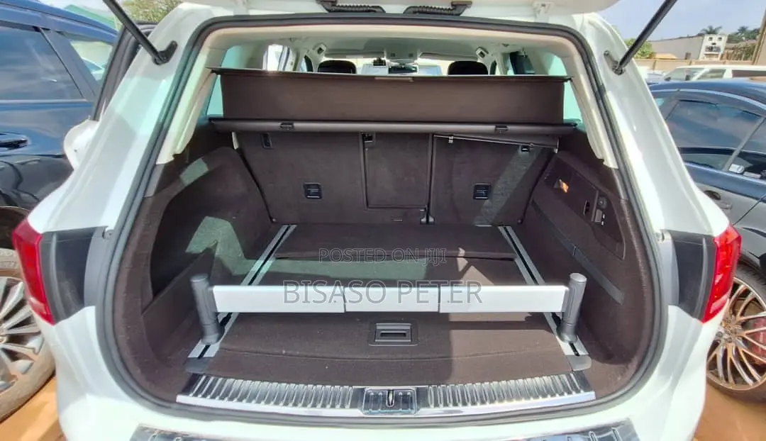 Volkswagen Touareg 2015 White