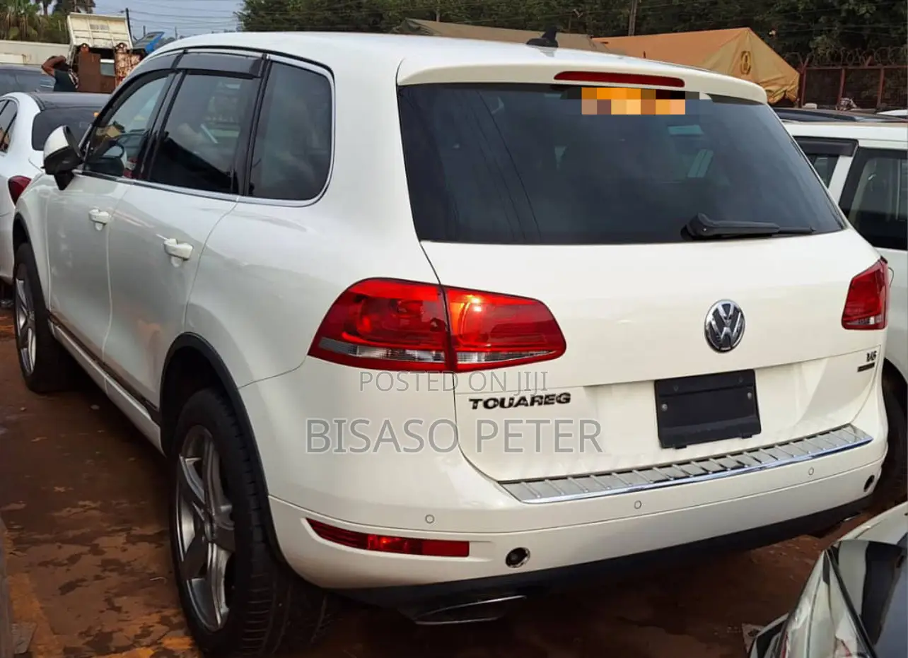 Volkswagen Touareg 2015 White
