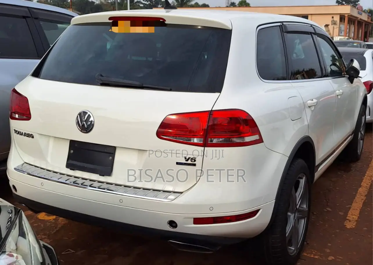 Volkswagen Touareg 2015 White