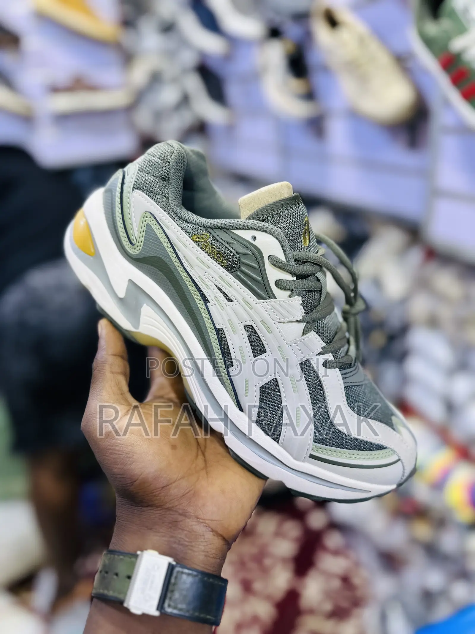 Original ASICS Casual Authentic Premium Low Top Sneakers
