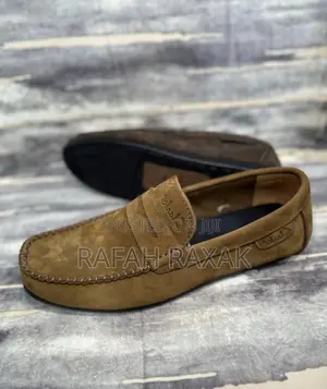 Original Brown Clarks Smart-Casual Flat Sole Moccasin